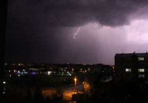 Yağışlı hava Erzurum rotasında